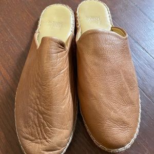 Beek Mule size 8
